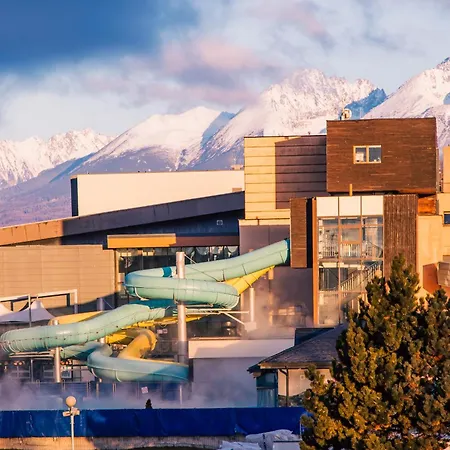 Dovolenkovy Dom Ela Pets Friendly アパート ポプラト